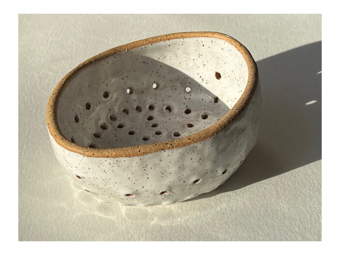 Hand Built Ceramic Colander - Berry Strainer (Speckled White)