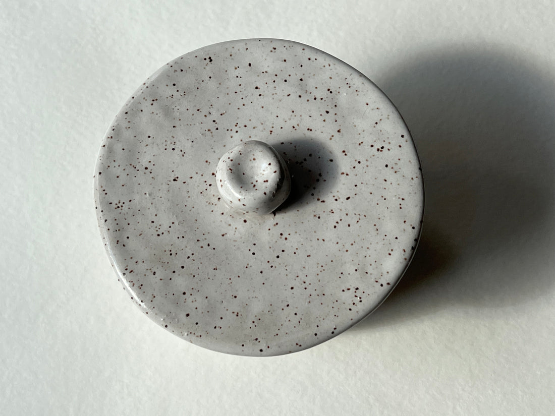 Small White Ceramic Jar with Lid in Speckled Clay